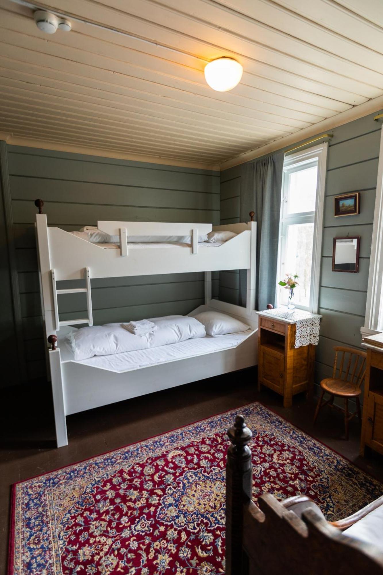 Lodgen Stryn Habitación foto