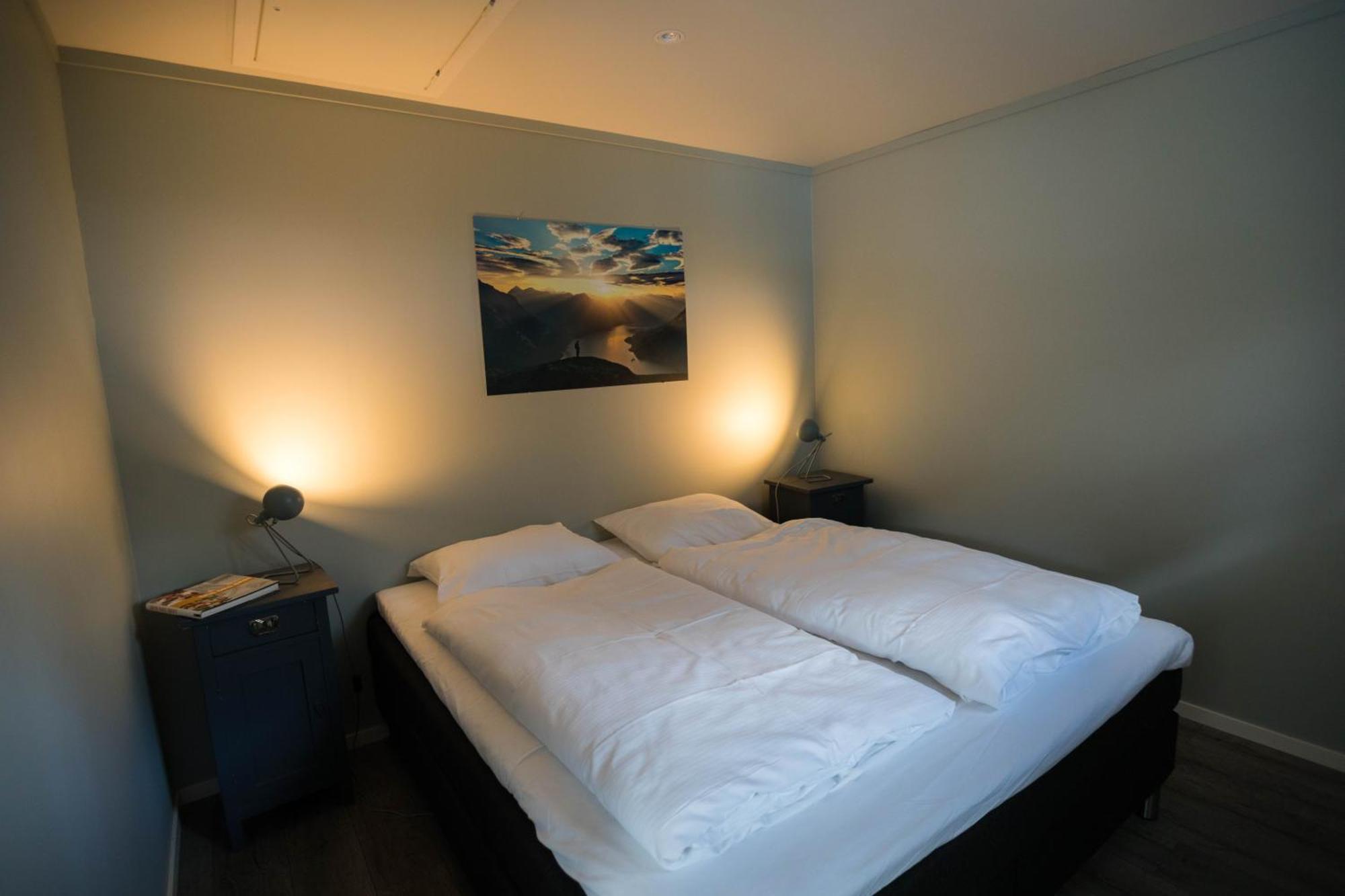 Lodgen Stryn Habitación foto